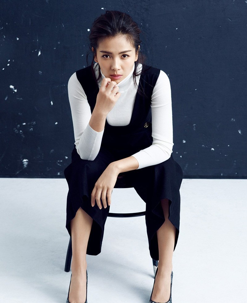 飒爽英姿刘涛登封展露女王气场 飒爽英姿刘涛登封展露女王气场