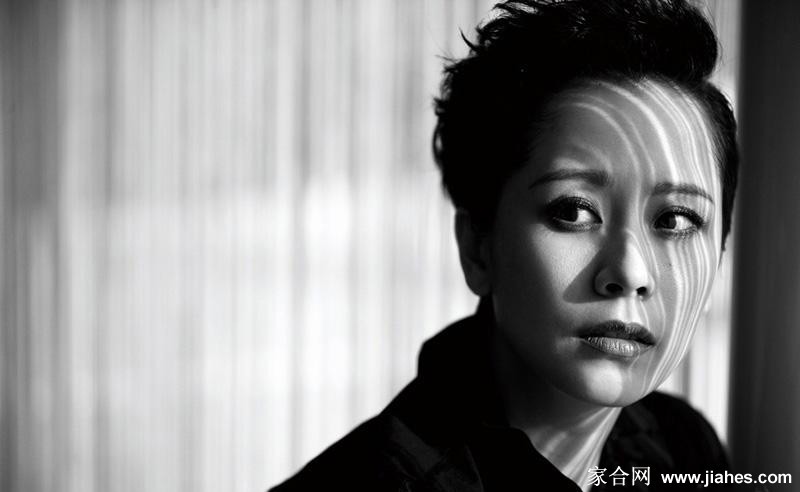 海清璀璨光华间流露清冷高雅气质